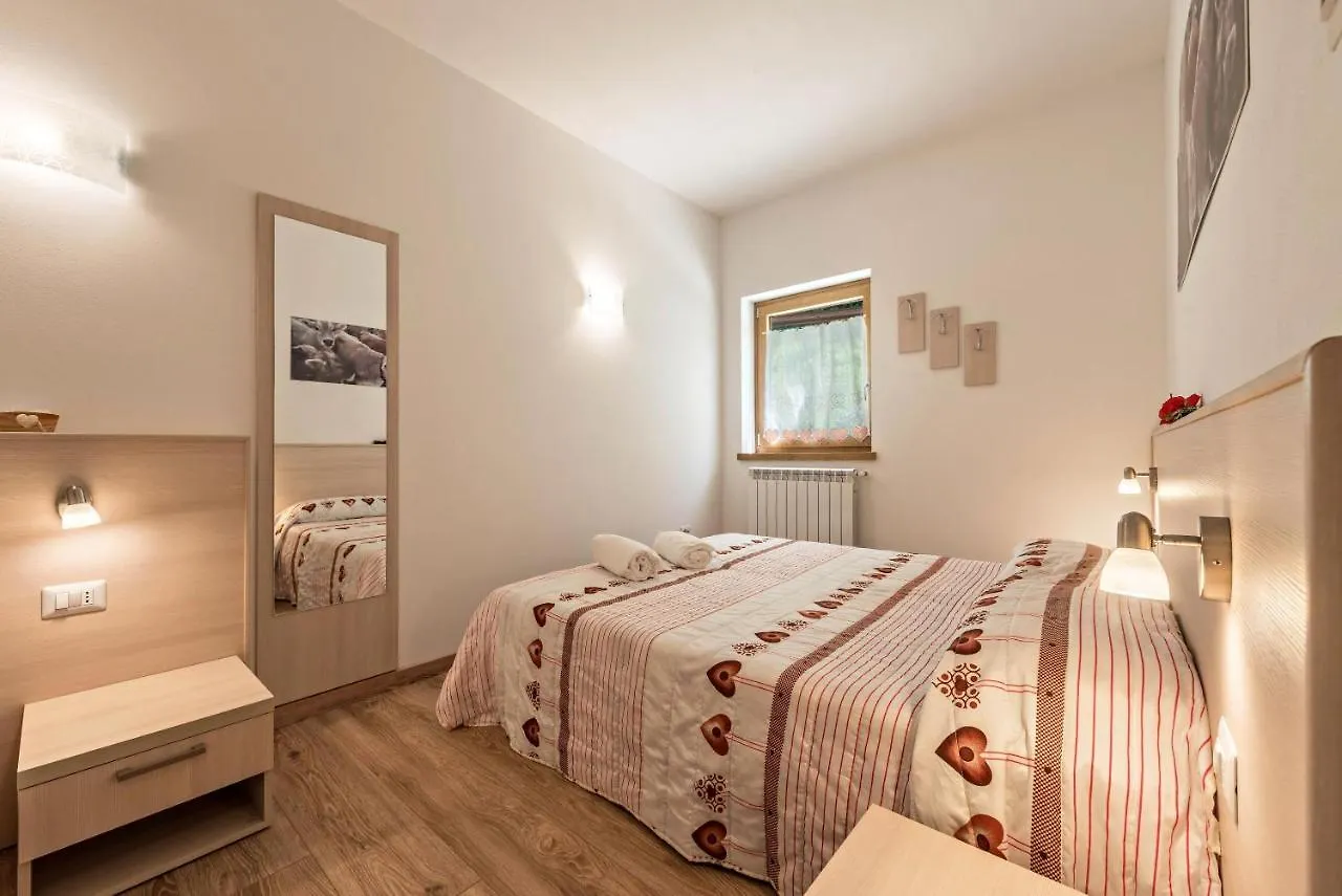 Apartment Nonno Bigi Papavero Tremosine Italy