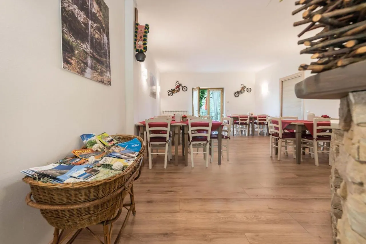 Nonno Bigi Papavero Tremosine Apartment